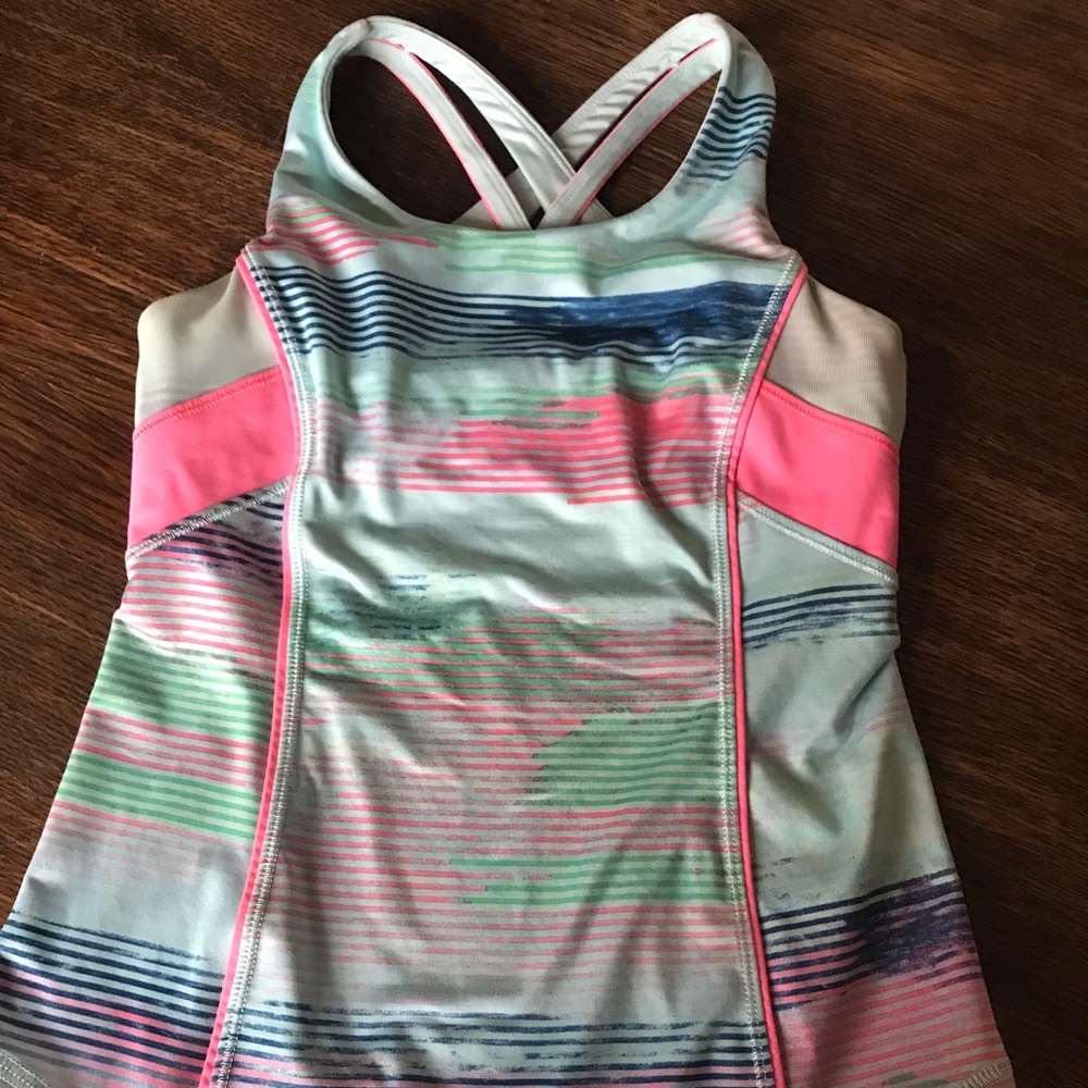 Ivivva athletic top